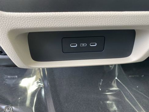 New 2026 Honda Odyssey Touring image 24