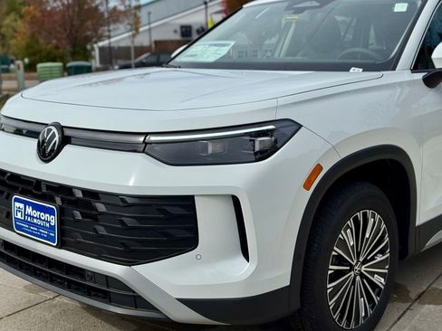 New 2025 Volkswagen Tiguan S image 5