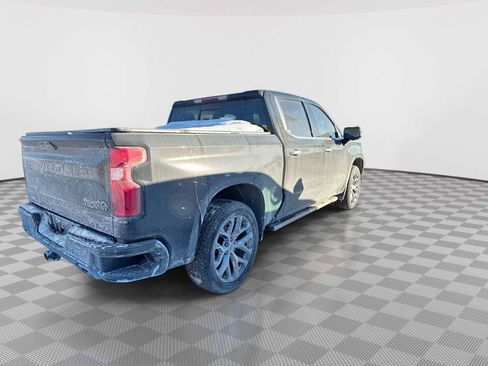 Used 2022 Chevrolet Silverado 1500 High Country image 4
