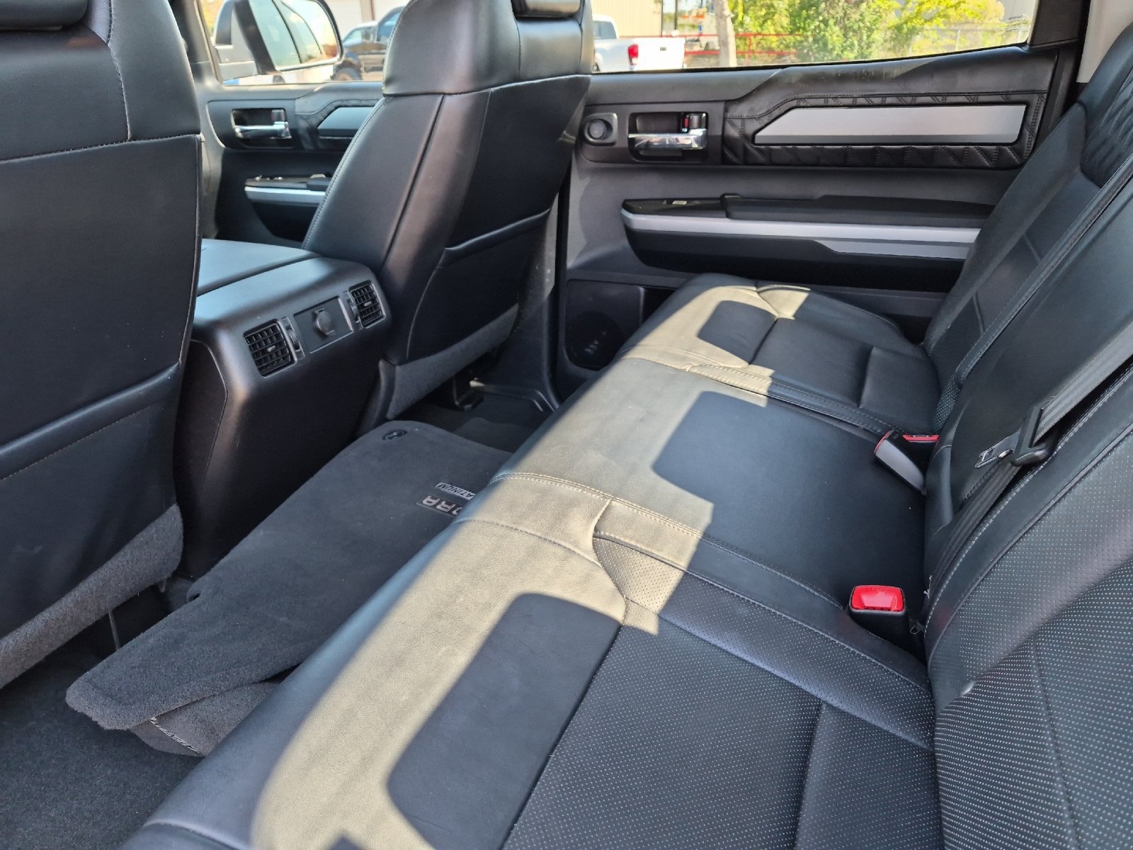 Used 2015 Toyota Tundra Platinum RWD image 11