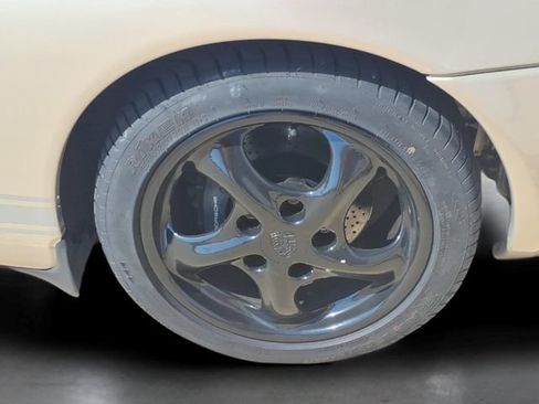 Used 1999 Porsche 911 Carrera RWD image 28