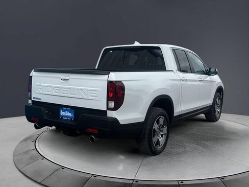 Certified 2024 Honda Ridgeline RTL image 5