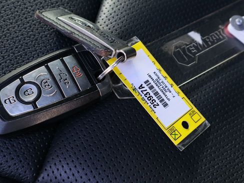 Used 2024 Ford F450 Lariat w/ Lariat Ultimate Package image 35