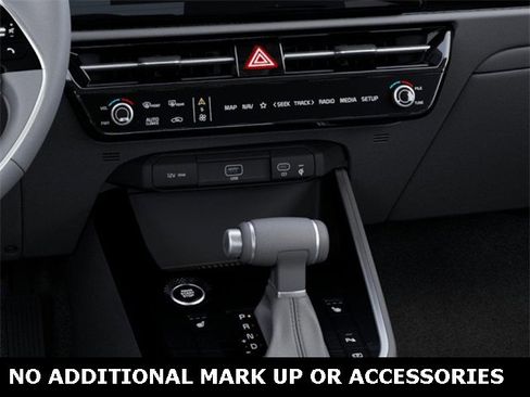 New 2026 Kia Niro EX image 23