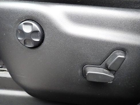 Used 2021 Jeep Grand Cherokee Limited image 22