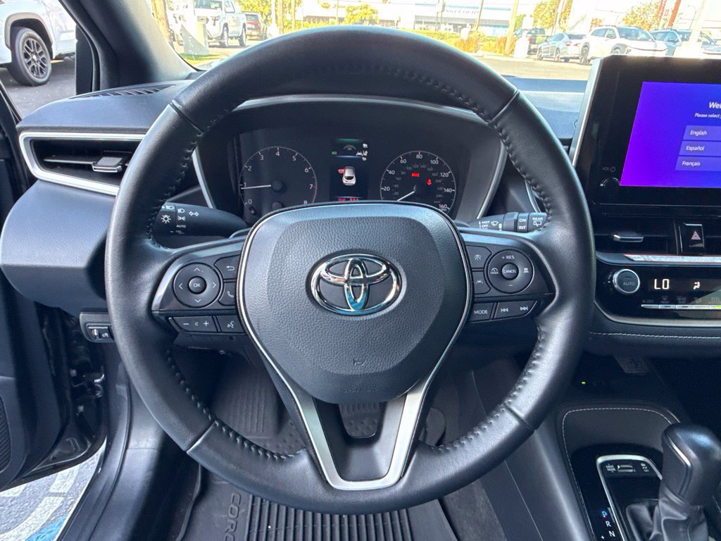 Certified 2025 Toyota Corolla SE w/ SE Package FWD image 20