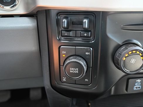 New 2026 Ford F350 XLT w/ XLT Premium Package AWD/4WD image 31
