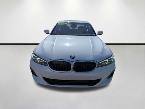 Used 2025 BMW 330i Sedan image 10