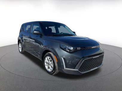 Used 2025 Kia Soul LX w/ LX Technology Package