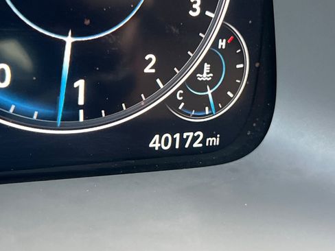 Used 2021 Hyundai Sonata Limited image 25