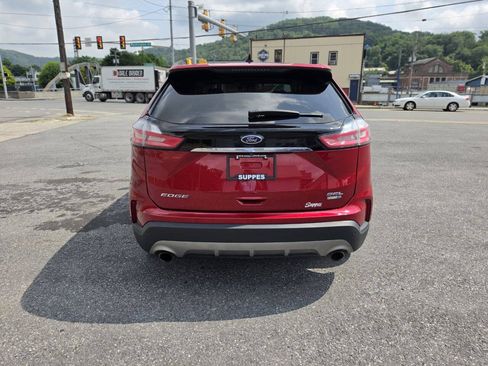 Used 2020 Ford Edge SEL w/ Convenience Package AWD/4WD image 9