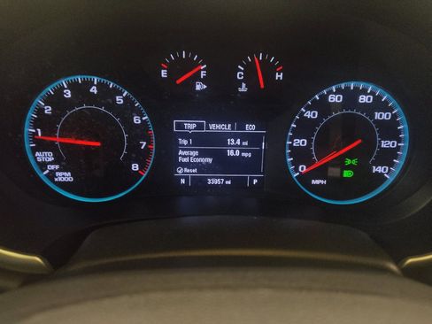 Used 2025 Chevrolet Malibu LT FWD image 23