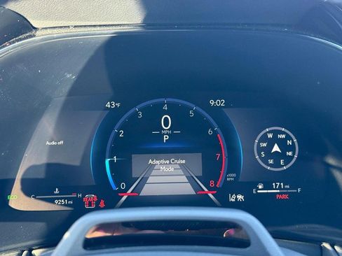 Used 2025 Lexus TX 350 AWD w/ Technology Package image 22