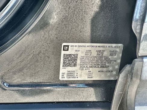 Certified 2018 GMC Terrain SLE w/ Driver Convenience Package image 33