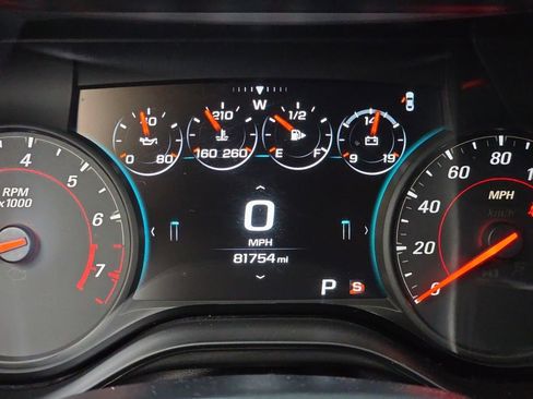 Used 2018 Chevrolet Camaro SS image 16