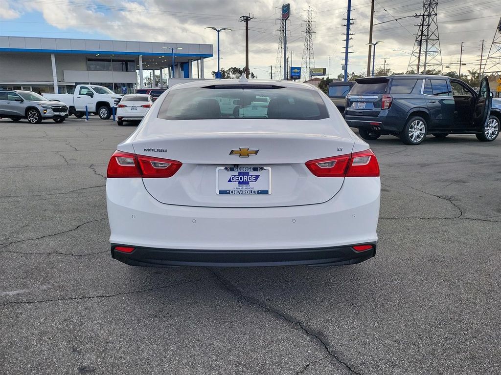 Certified 2024 Chevrolet Malibu LT FWD image 30