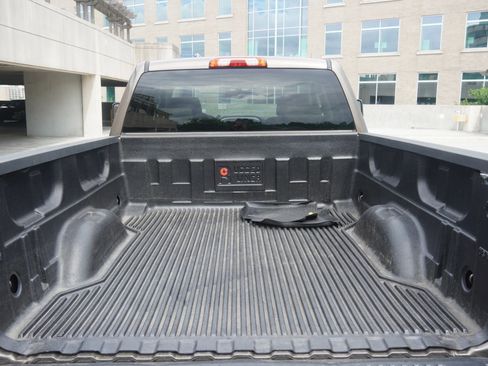 Used 2015 Chevrolet Silverado 1500 LT w/ LT Convenience Package AWD/4WD image 35