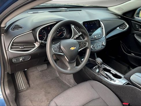 Used 2024 Chevrolet Malibu LT image 16