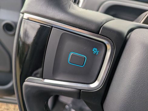 Certified 2025 Ford Expedition Tremor image 16