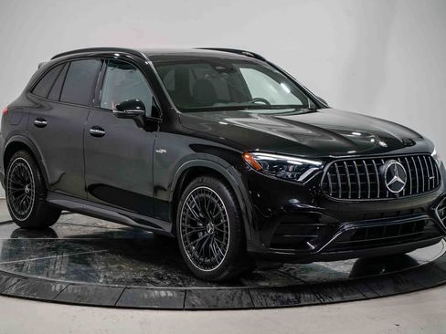 Used 2025 Mercedes-Benz GLC 43 AMG 4MATIC image 5