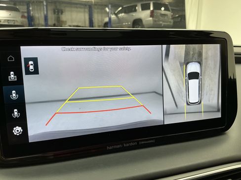 Used 2022 Hyundai Santa Fe Limited w/ Cargo Package image 7