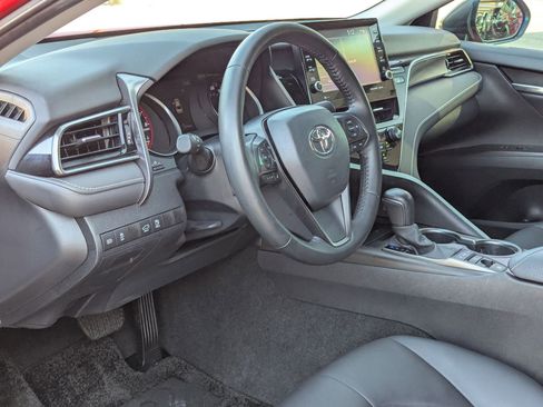 Used 2023 Toyota Camry XSE image 9
