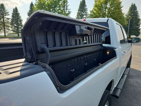 Used 2017 RAM 1500 Big Horn AWD/4WD image 17