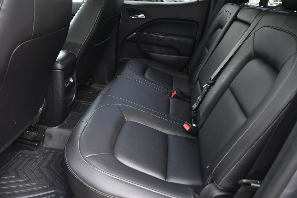 Used 2018 GMC Canyon SLT w/ Trailering Package RWD image 22