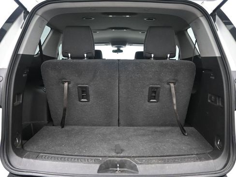 Used 2019 GMC Acadia SLE image 32