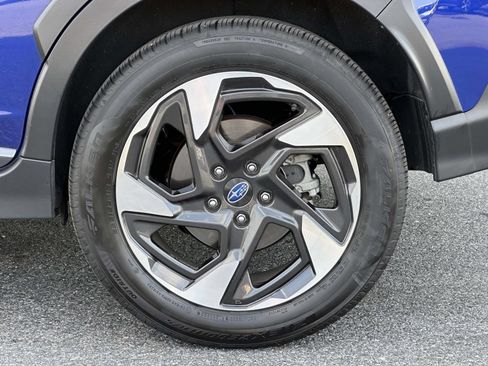 Certified 2025 Subaru Crosstrek 2.5i Limited w/ Crosstrek Mirror Package AWD/4WD image 16