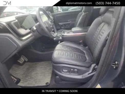 Used 2022 Rivian R1T Adventure image 8