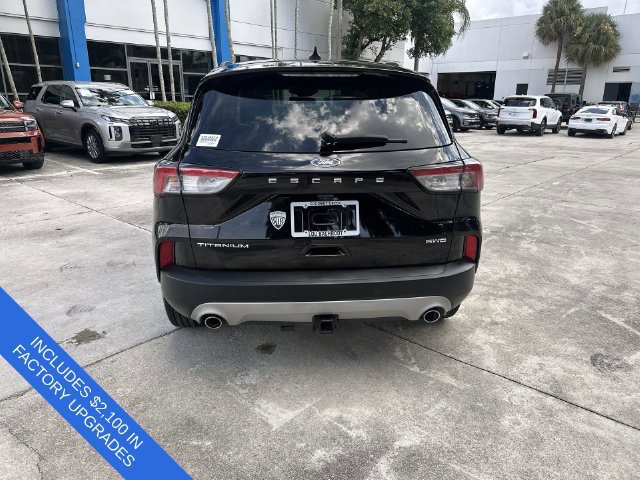 Used 2021 Ford Escape Titanium w/ Class II Trailer Tow Package AWD/4WD image 36