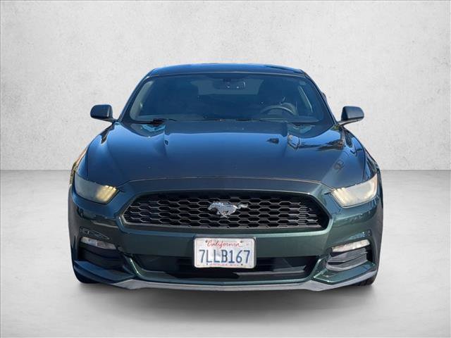 Used 2015 Ford Mustang Coupe RWD image 2