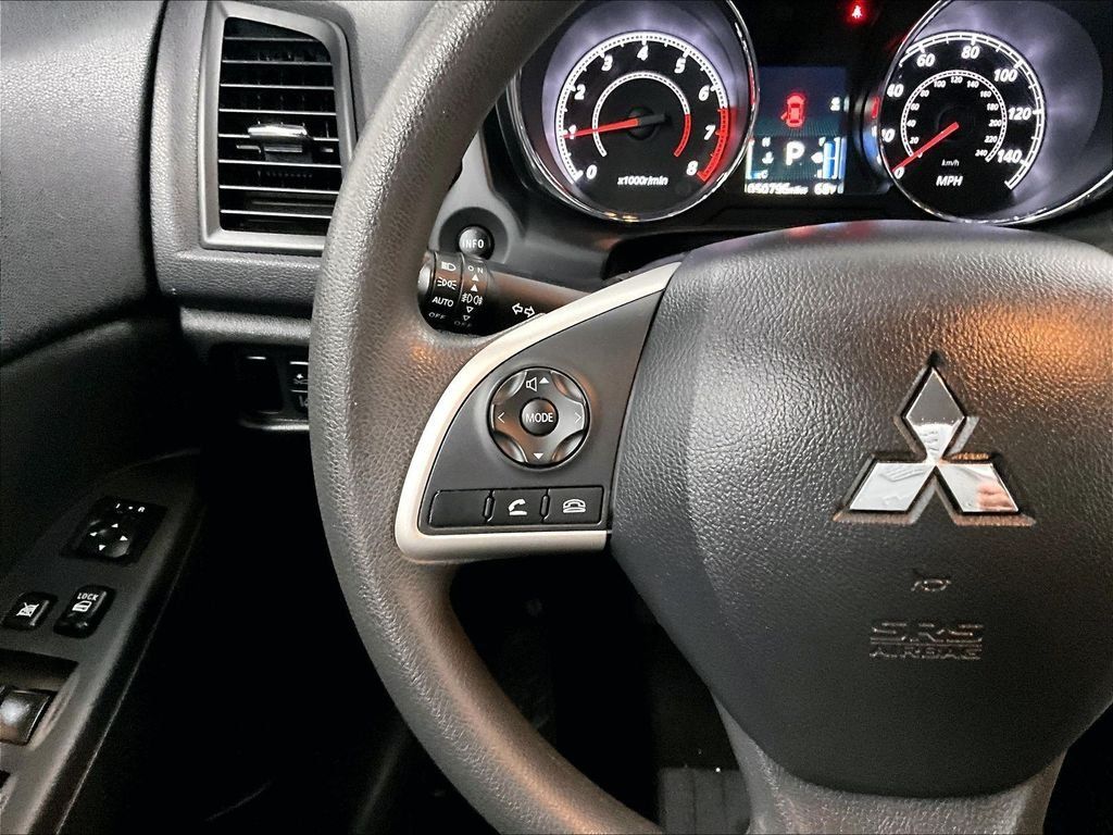 Used 2024 Mitsubishi Outlander Sport ES AWD/4WD image 23
