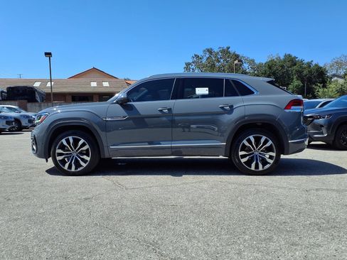 Used 2023 Volkswagen Atlas Cross Sport SEL Premium R-Line AWD/4WD image 4