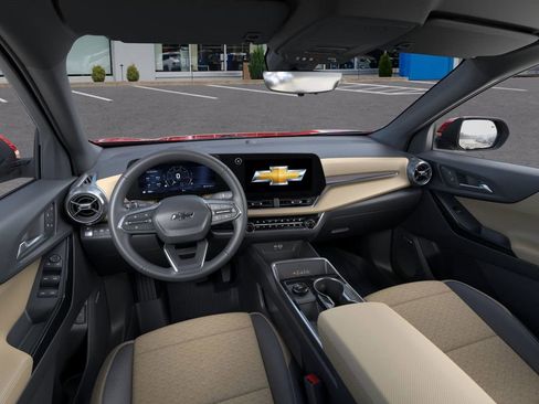 New 2026 Chevrolet Equinox ACTIV w/ Convenience Package III AWD/4WD image 15