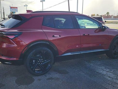 New 2025 Chevrolet Equinox EV RS image 8