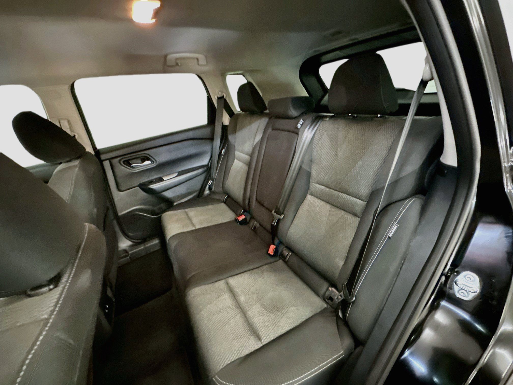Used 2025 Nissan Rogue SV AWD/4WD image 28