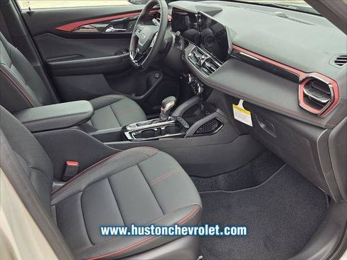 New 2026 Chevrolet TrailBlazer RS w/ Convenience Package FWD image 17