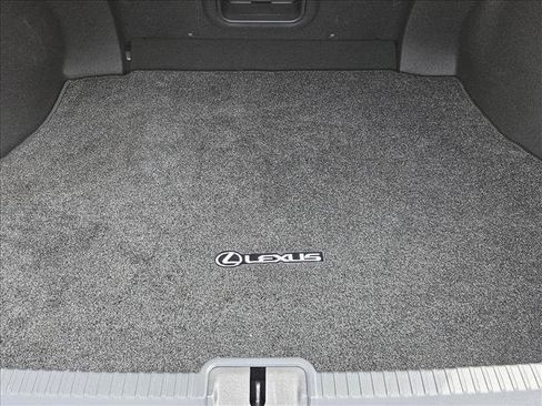 Used 2024 Lexus ES 250 w/ Premium Package AWD/4WD image 6