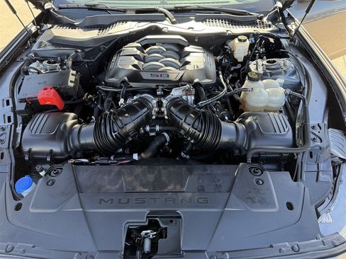 Used 2024 Ford Mustang GT Premium image 28