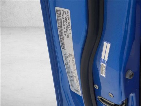 Used 2022 Jeep Compass Limited image 25