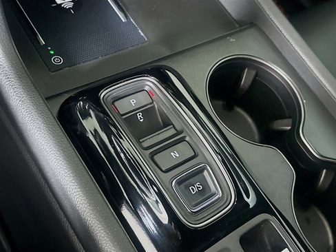 Used 2024 Honda Pilot TrailSport image 23
