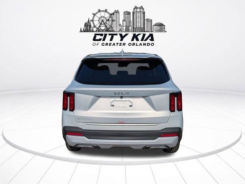 New 2026 Kia Sorento LX FWD image 5