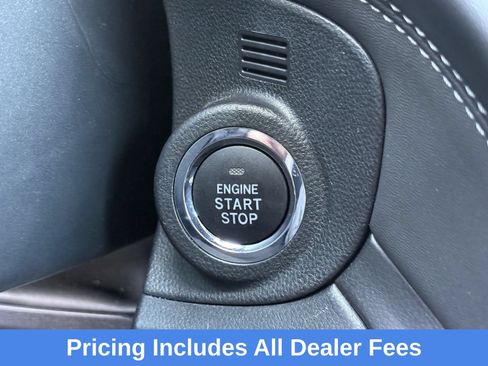 Certified 2025 Subaru Outback Premium AWD/4WD image 18