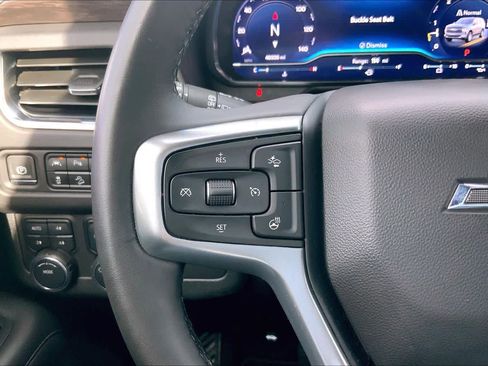 Used 2024 Chevrolet Tahoe Z71 w/ Luxury Package image 23