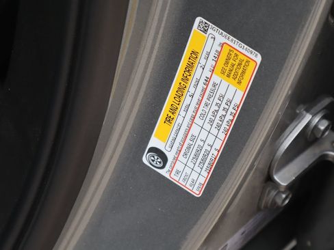 Used 2026 GMC Sierra 1500 AT4 w/ AT4 Premium Package AWD/4WD image 33