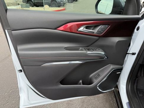 New 2026 Chevrolet Traverse RS w/ LPO, Floor Liner Package image 21