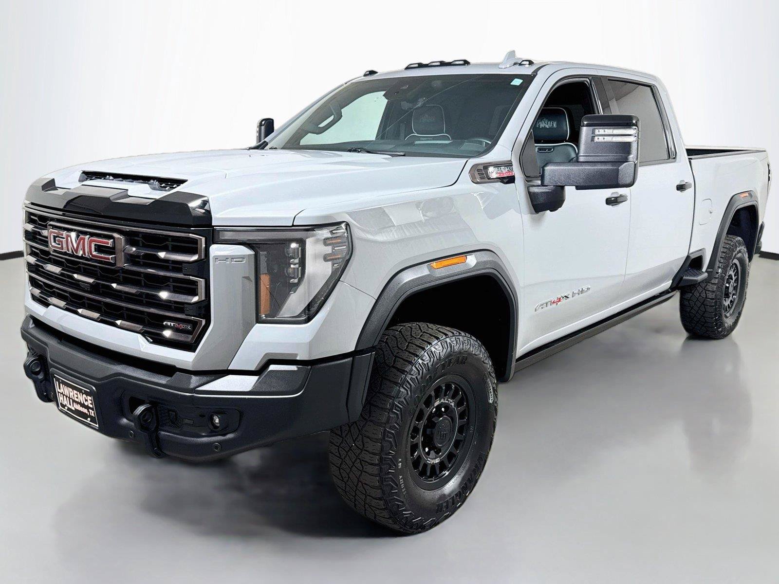 Certified 2025 GMC Sierra 2500 AT4X w/ AT4X AEV Edition AWD/4WD image 1