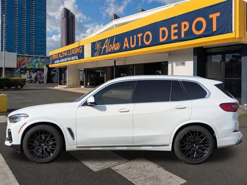 Used 2019 BMW X5 xDrive40i w/ Convenience Package AWD/4WD image 2